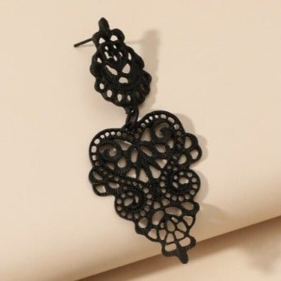 Black Lacy Victorian Filigree Earrings - Picture 2 of 2